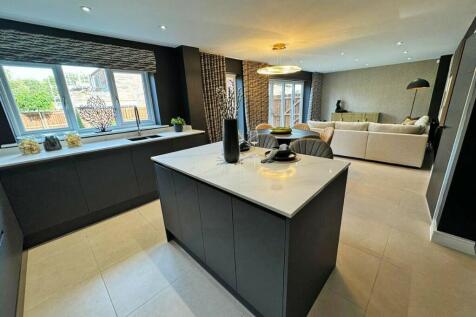 Kitchen/Dining Area
