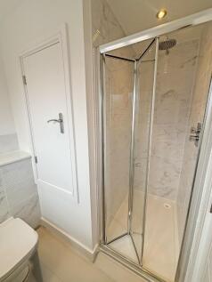 Example En Suite