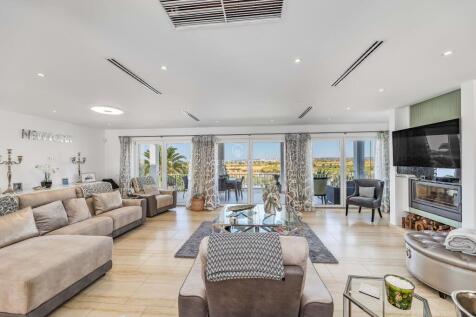 Property Image 61