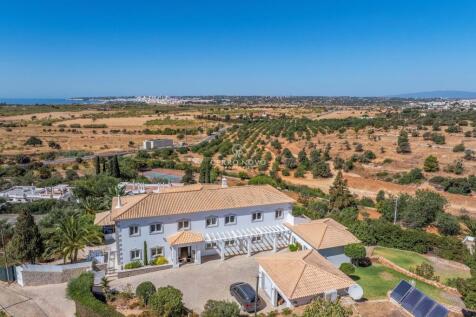 Property Image 126