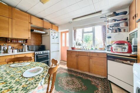 For Sale by Aspire Residential - The Glen