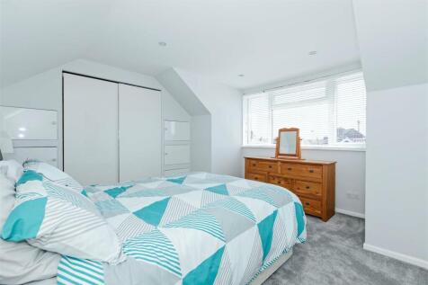 For Sale by Aspire Residential - Lingfield Close