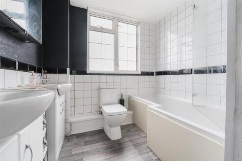 For Sale by Aspire Residential | Ashacre Lane