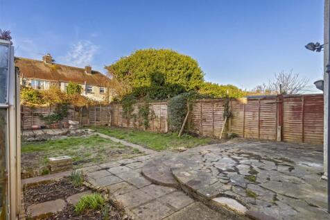 For Sale by Aspire Residential | King Edward Avenu
