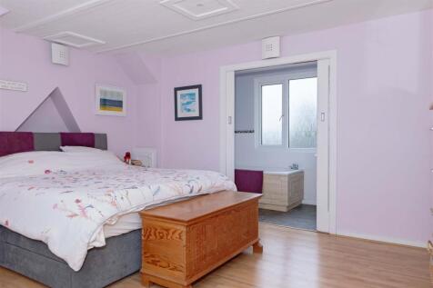Parkfield Rd_1.jpg
