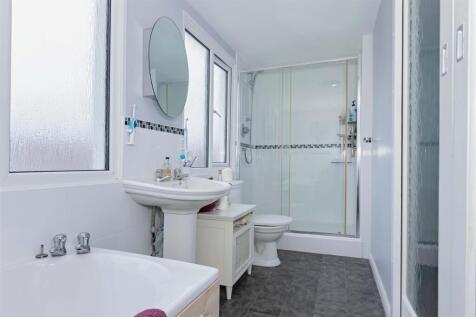Parkfield Rd_4.jpg