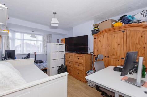 Parkfield Rd_7.jpg