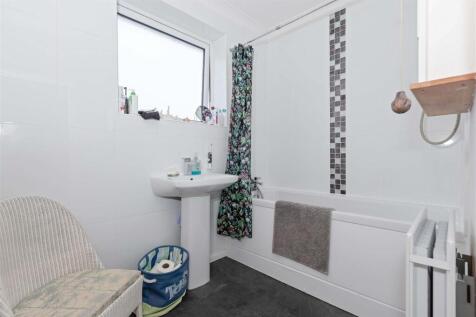 Parkfield Rd_9.jpg