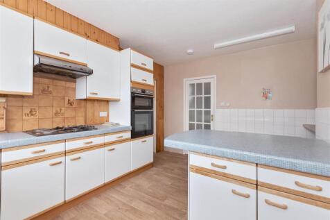 For Sale by Aspire Residential | Longlands Glade