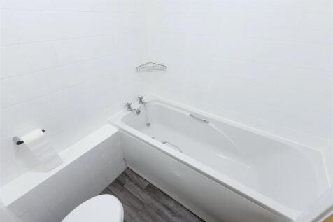 For Sale by Aspire Residential | Friar Walk