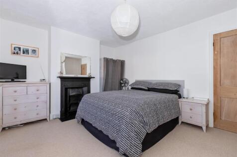 For sale by Aspire Residential | St Anselms Road