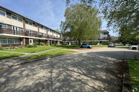 For Sale - Aspire Residential - Exmoor Court - Par