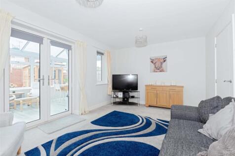 For Sale by Aspire Residential | Weald Place
