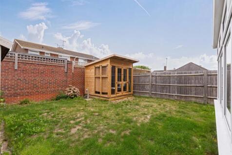 For Sale by Aspire Residential | Weald Place