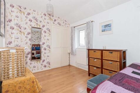 For Sale by Aspire Residential | Ivydore Avenue