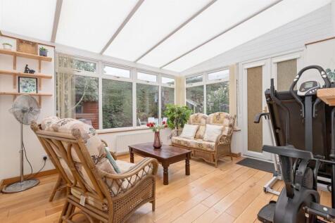 For Sale by Aspire Residential | Ivydore Avenue