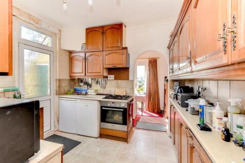 For Sale by Aspire Residential | Arundel Road