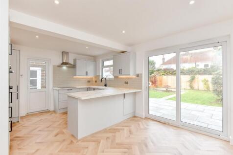 For Sale by Aspire Residential | King Edward Avenu