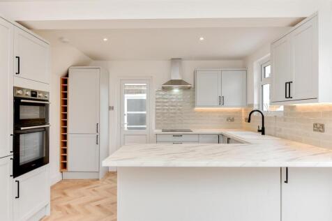 For Sale by Aspire Residential | King Edward Avenu