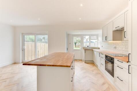 For Sale by Aspire Residential | Balcombe Road