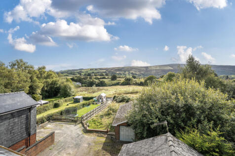 1358881-6-68d579b...