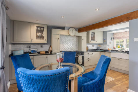 The Granary Kitchen Dining Family Room-4