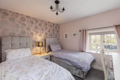 The Granary Bedroom 2
