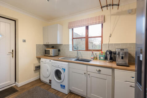 Rectory Close 5 Utility Room