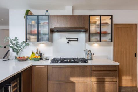 Southlands 1 Kitchen Dining Room-7