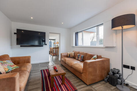 Southlands 1 Lounge-4