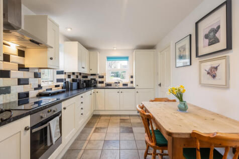 East View Kitchen-2