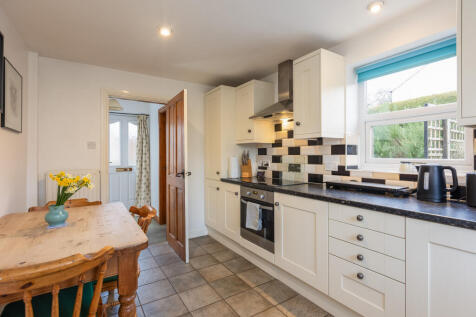 East View Kitchen-3