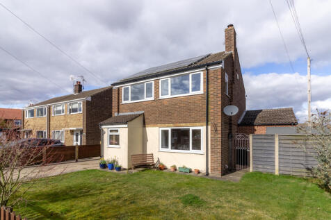 29 Glenmore Drive - Exterior 2