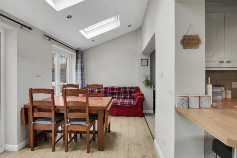 29 Glenmore Drive (13 of 30)