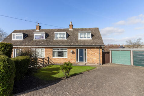 17 Paddock Close (1 of 19)