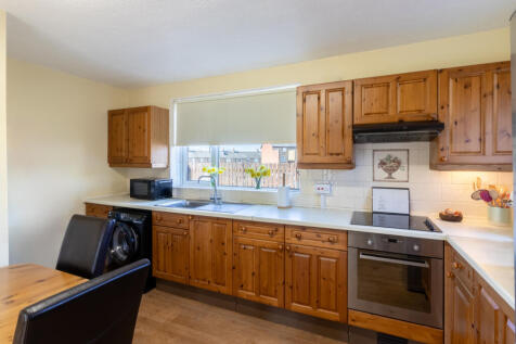 17 Paddock Close (11 of 19)