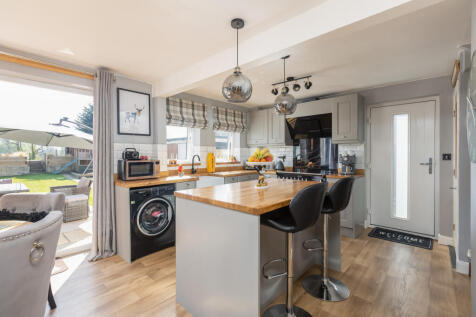 Cherry Tree House Kitchen Diner-2