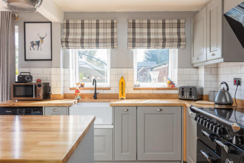 Cherry Tree House Kitchen Diner-4