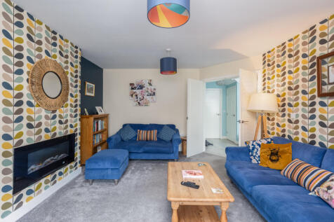 Headland Rise 16 Lounge-3