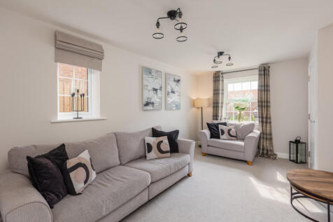 Rye Close 23 Sitting Room-2