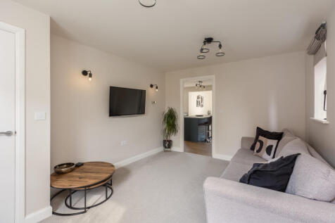 Rye Close 23 Sitting Room-3