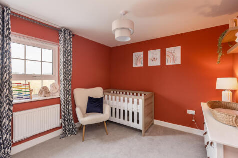 Rye Close 23 Bedroom 2-1