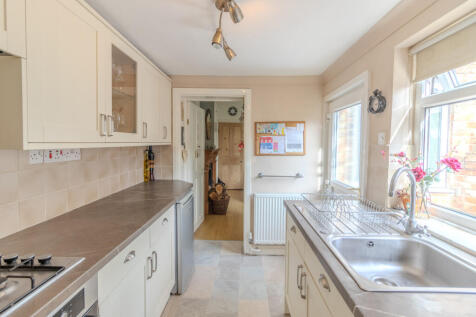 6 Grove Street (4 of 16)