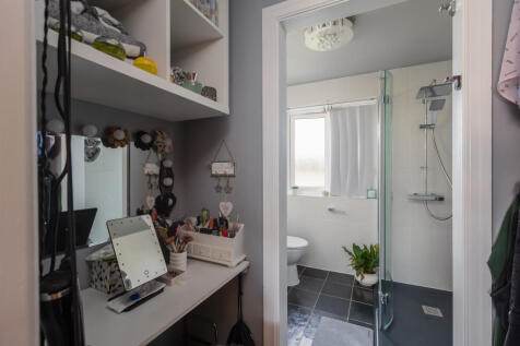 Orchard Road 35 Bedroom 1-4