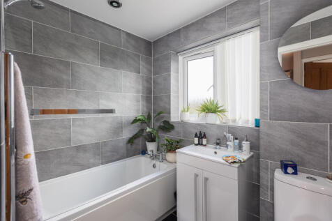 Orchard Road 35 Bathroom