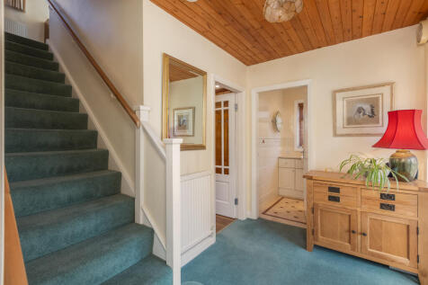 Castle Howard Drive 7 Hallway-2