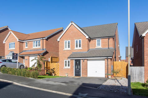 Clover Avenue 30 External-9