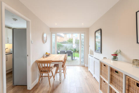 53 Hambleton Road (4 of 19)