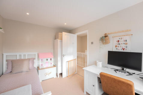 53 Hambleton Road (13 of 19)