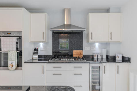 50 Woodlands Park (12 of 38)